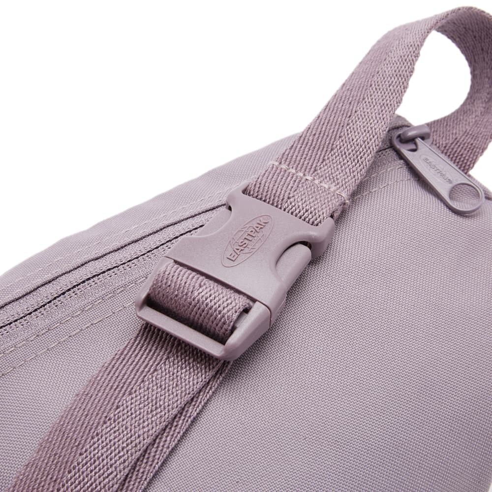 

Сумка через плечо Eastpak x Colorful Standard Springer