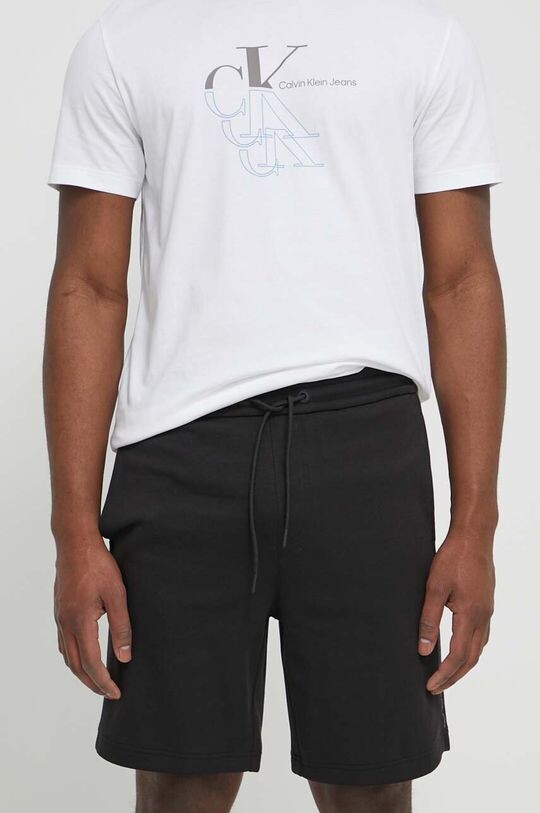 

Шорты Calvin Klein Jeans, черный