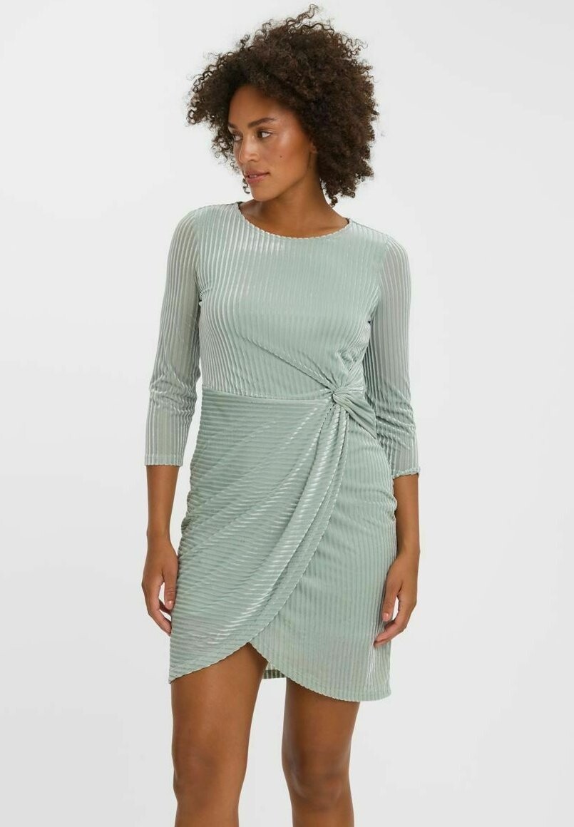 

Летнее платье Vero Moda, светло-зеленый