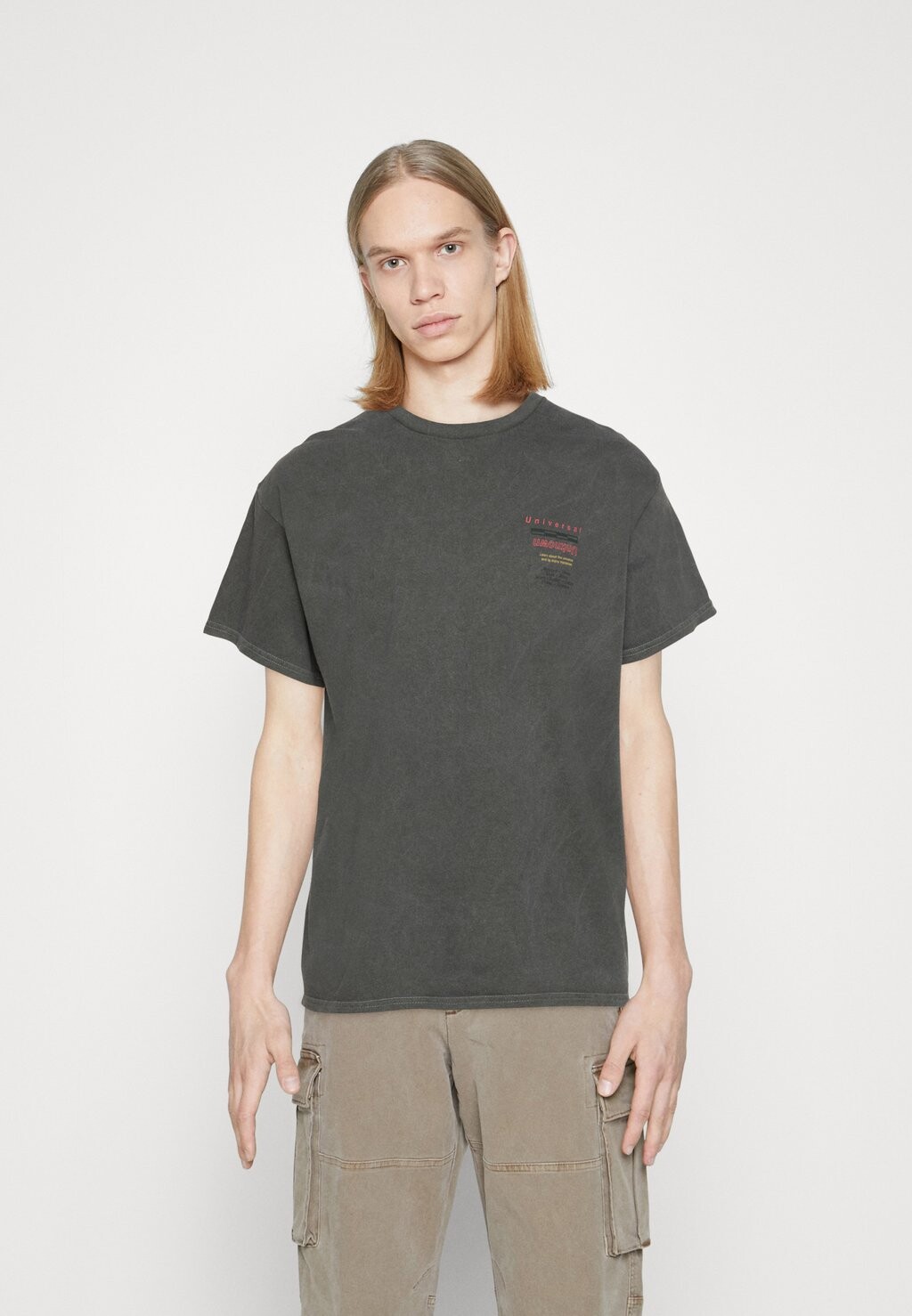 

Футболка с принтом BDG Urban Outfitters, хаки
