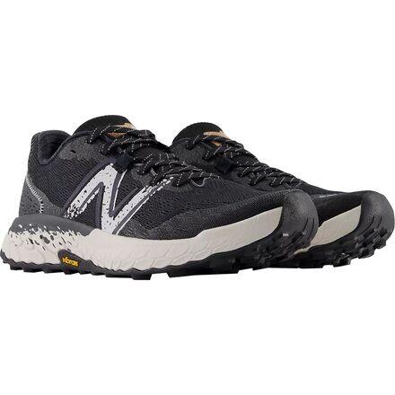 

Кроссовки для трейлраннинга Fresh Foam Hierro v7 мужские New Balance, цвет Black/Reflection