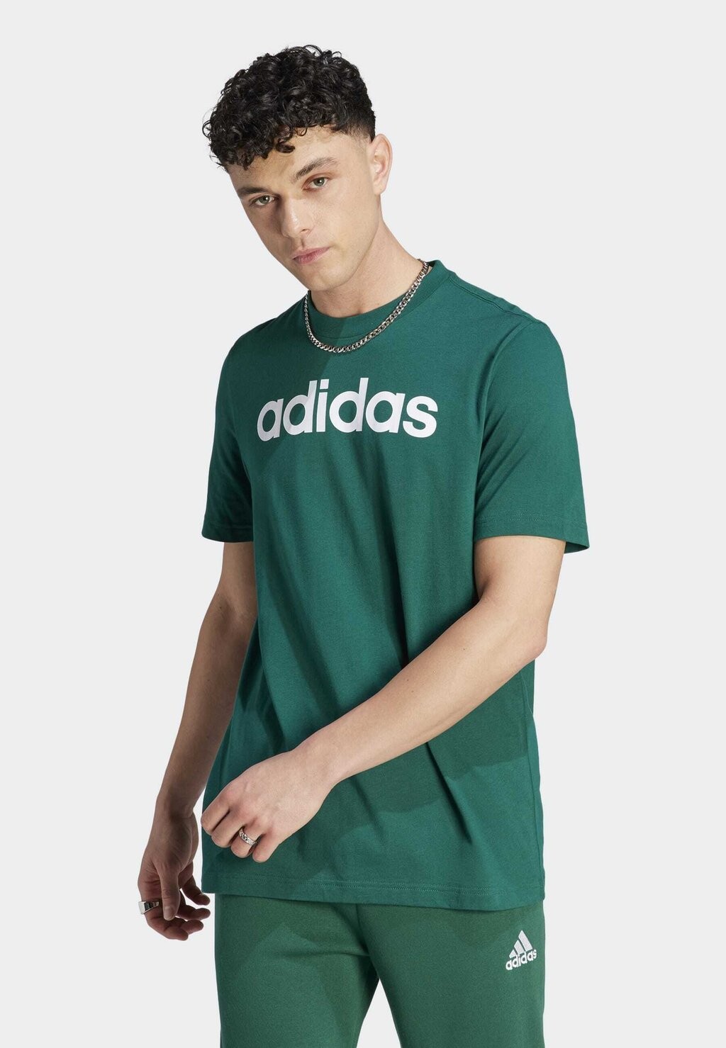 

Футболка с принтом adidas Sportswear, студенческий зеленый