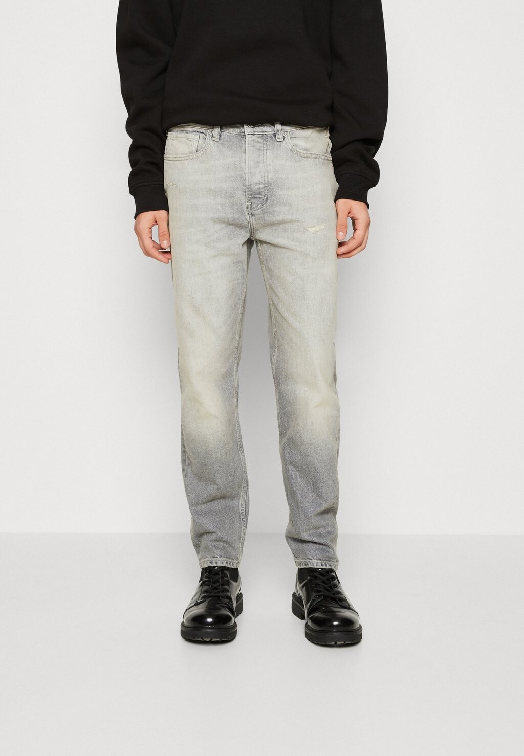 

Зауженные джинсы Scotch & Soda