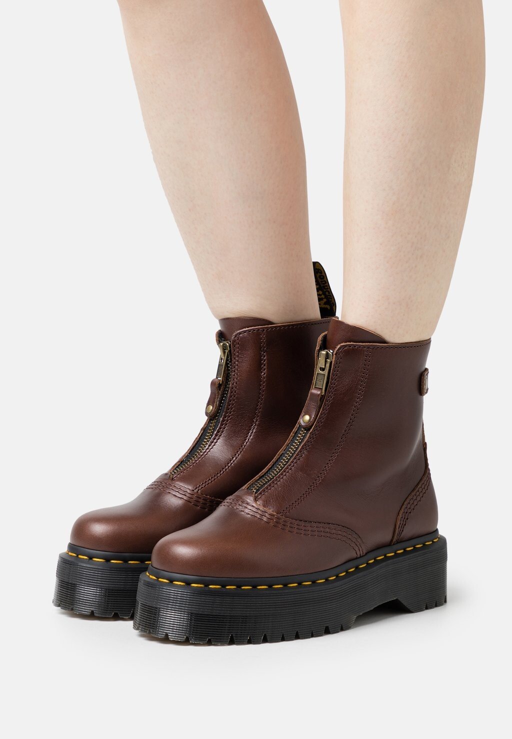 Ботинки на платформе Dr. Martens JETTA, темно-коричневый