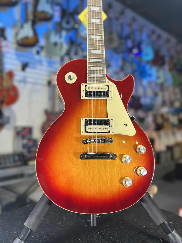 

Электрогитара Epiphone Les Paul Classic Electric Guitar - Heritage Cherry Sunburst Authorized Dealer Free Shipping! 214 GET PLEK’D!