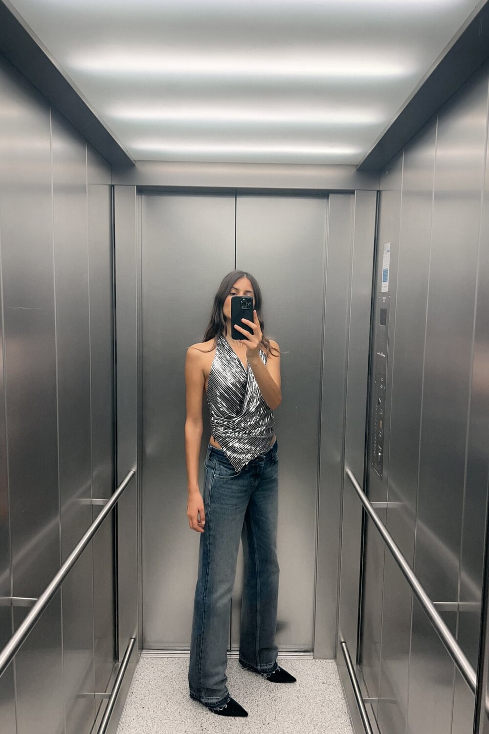 

Топ с пайетками и бретельками ZARA, черный