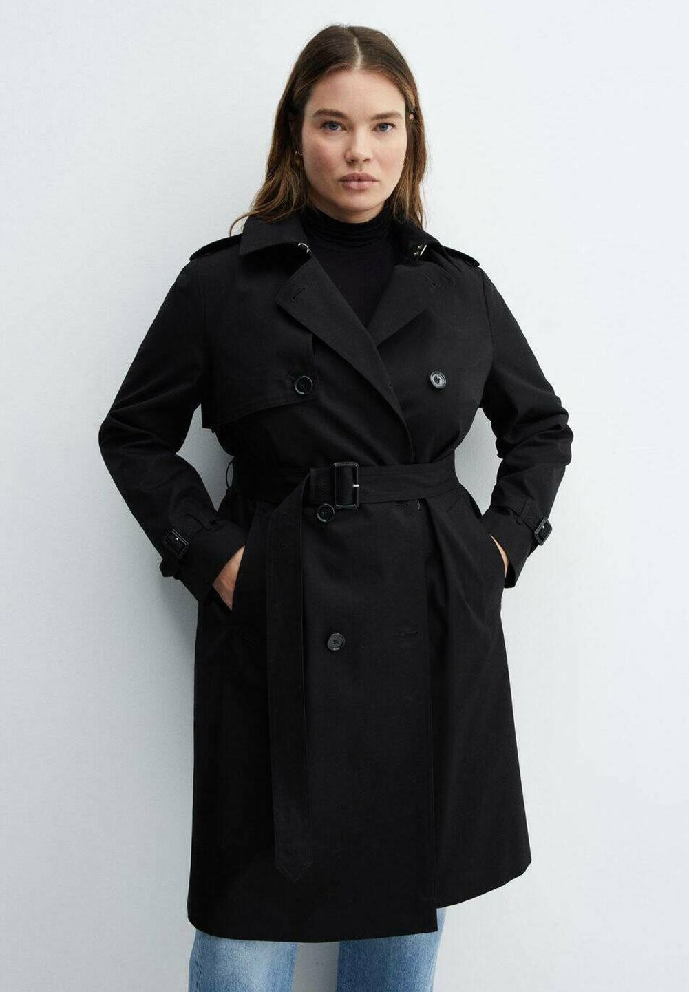 

Тренч Mango, цвет black