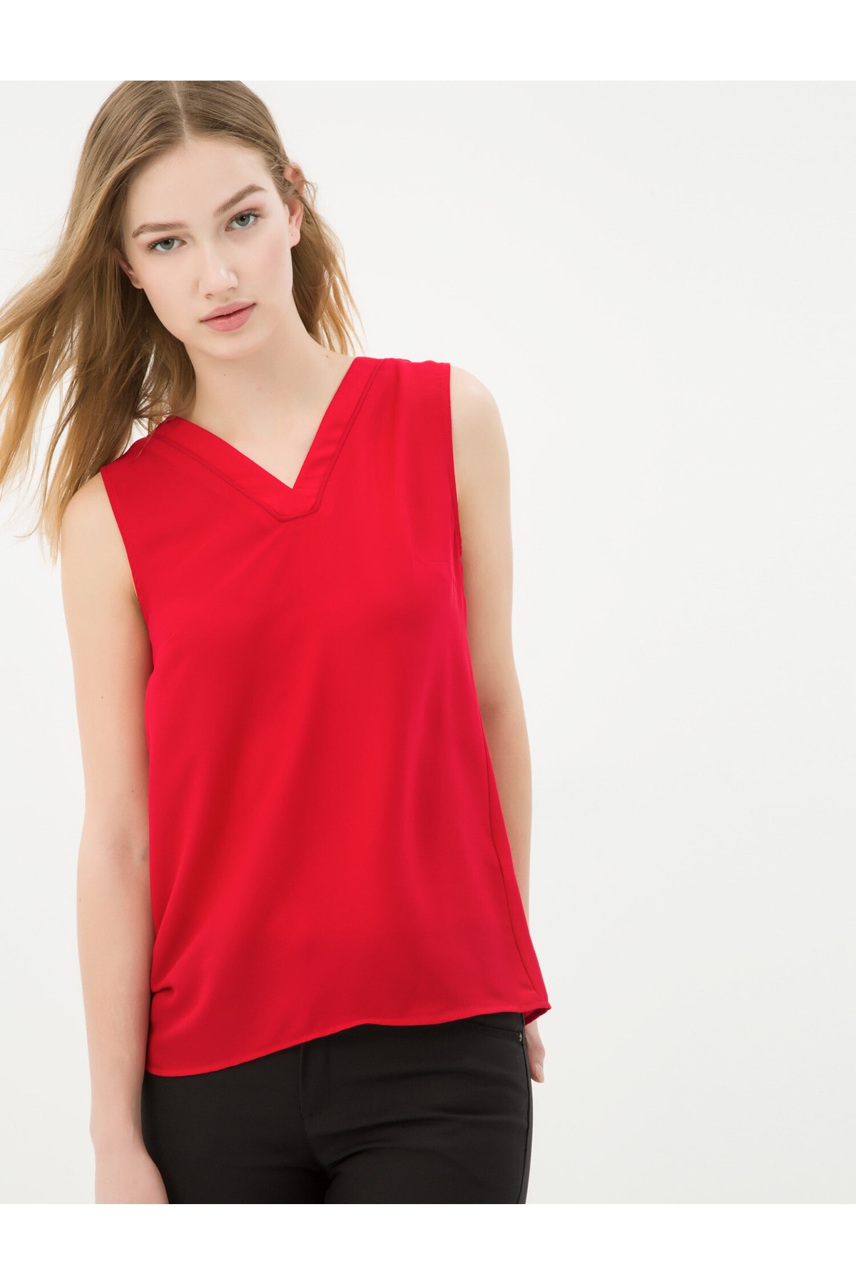 цена Женская красная блузка Koton, красный