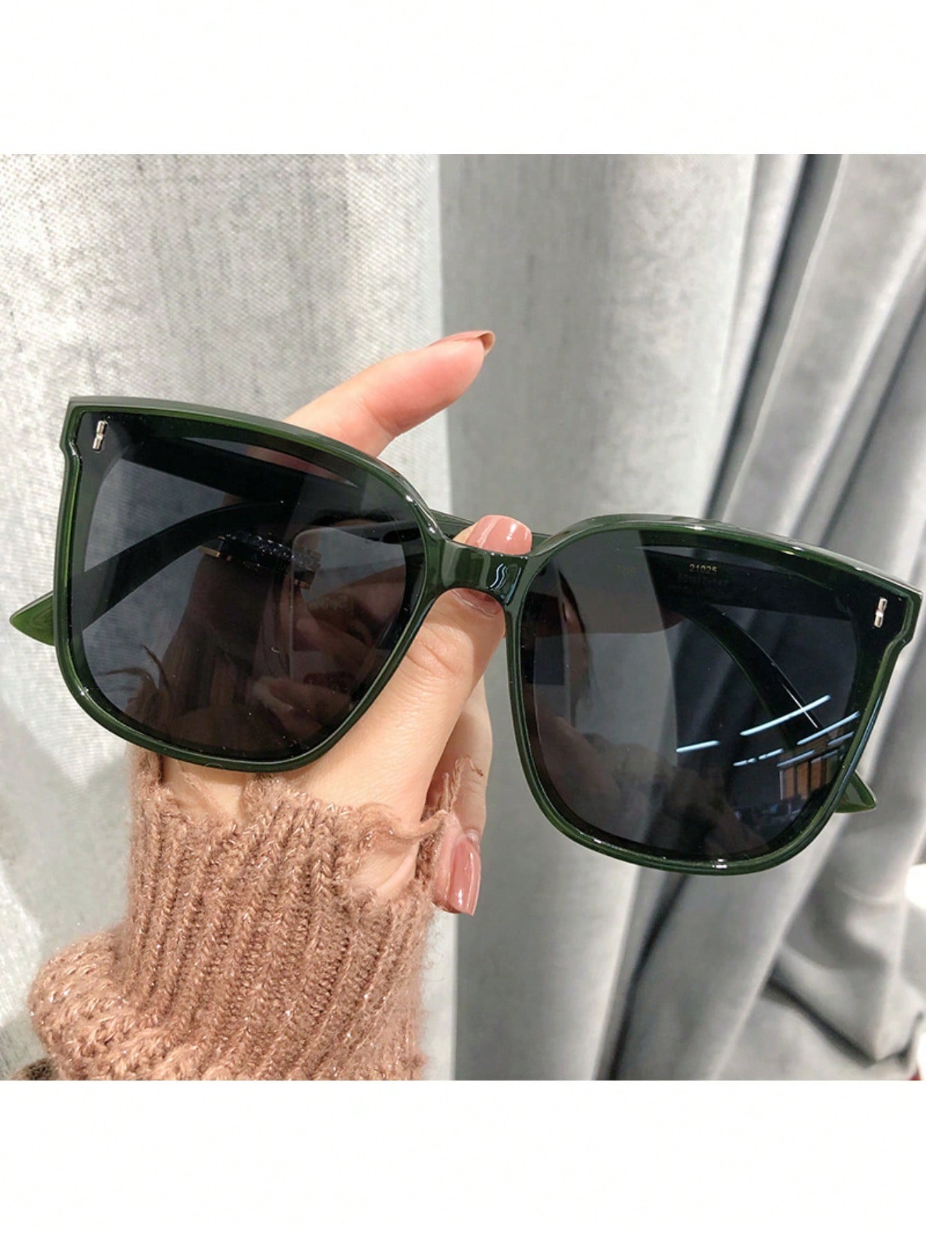 цена Модные солнцезащитные очки в корейском стиле для мужчин и женщин