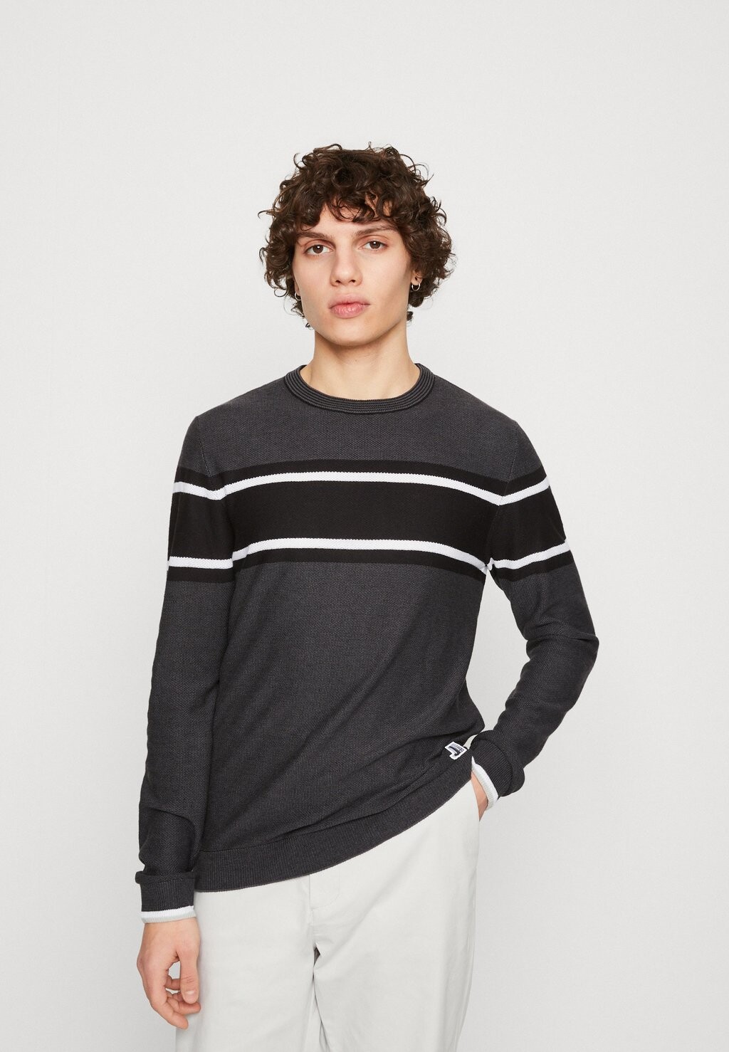 

Свитер Jack & Jones