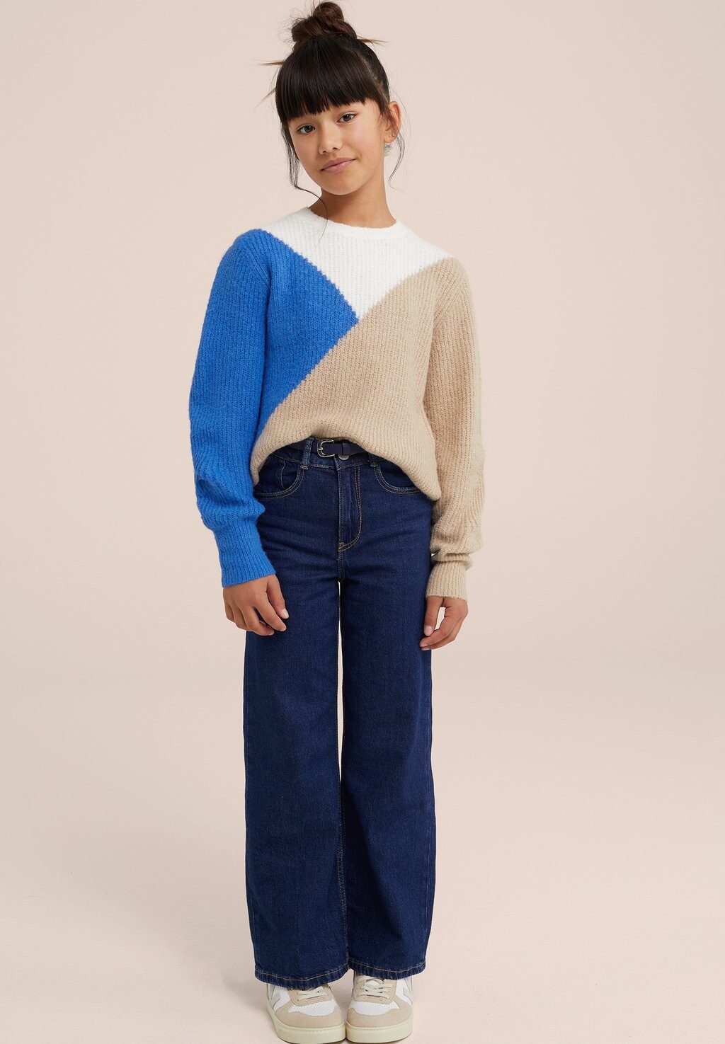 

Свитер WE Fashion, бежевый