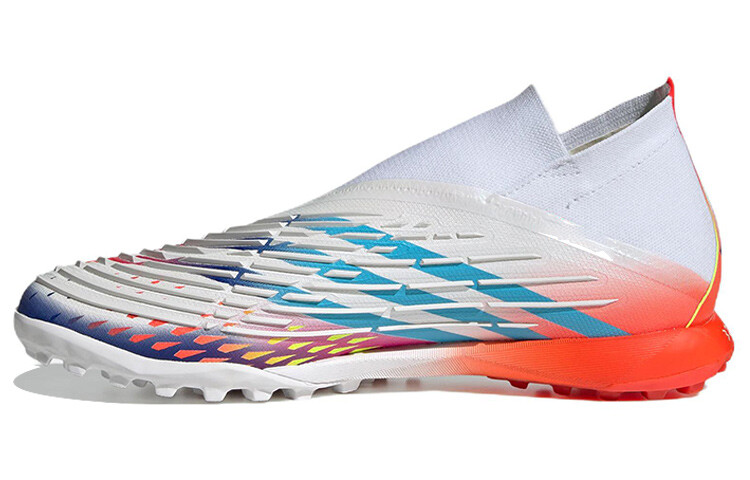 

Мужские футбольные бутсы Adidas Predator