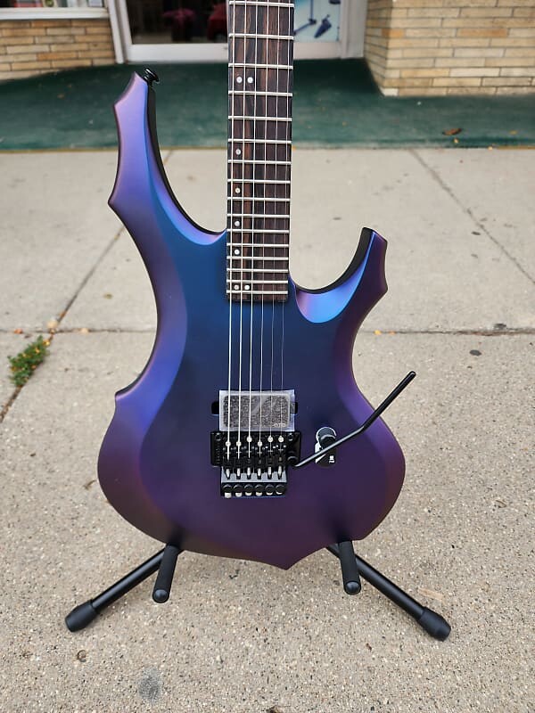 

Электрогитара ESP LTD F-1001 2023 Violet Andromeda Satin