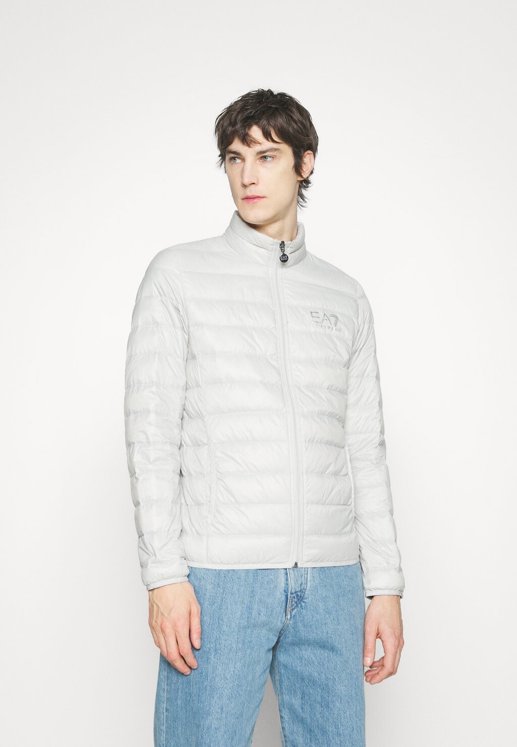 

Пуховик Armani Emporio