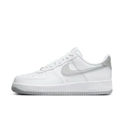 

Кроссовки Nike Air Force 1 '07, цвет White/White/Light Smoke Grey