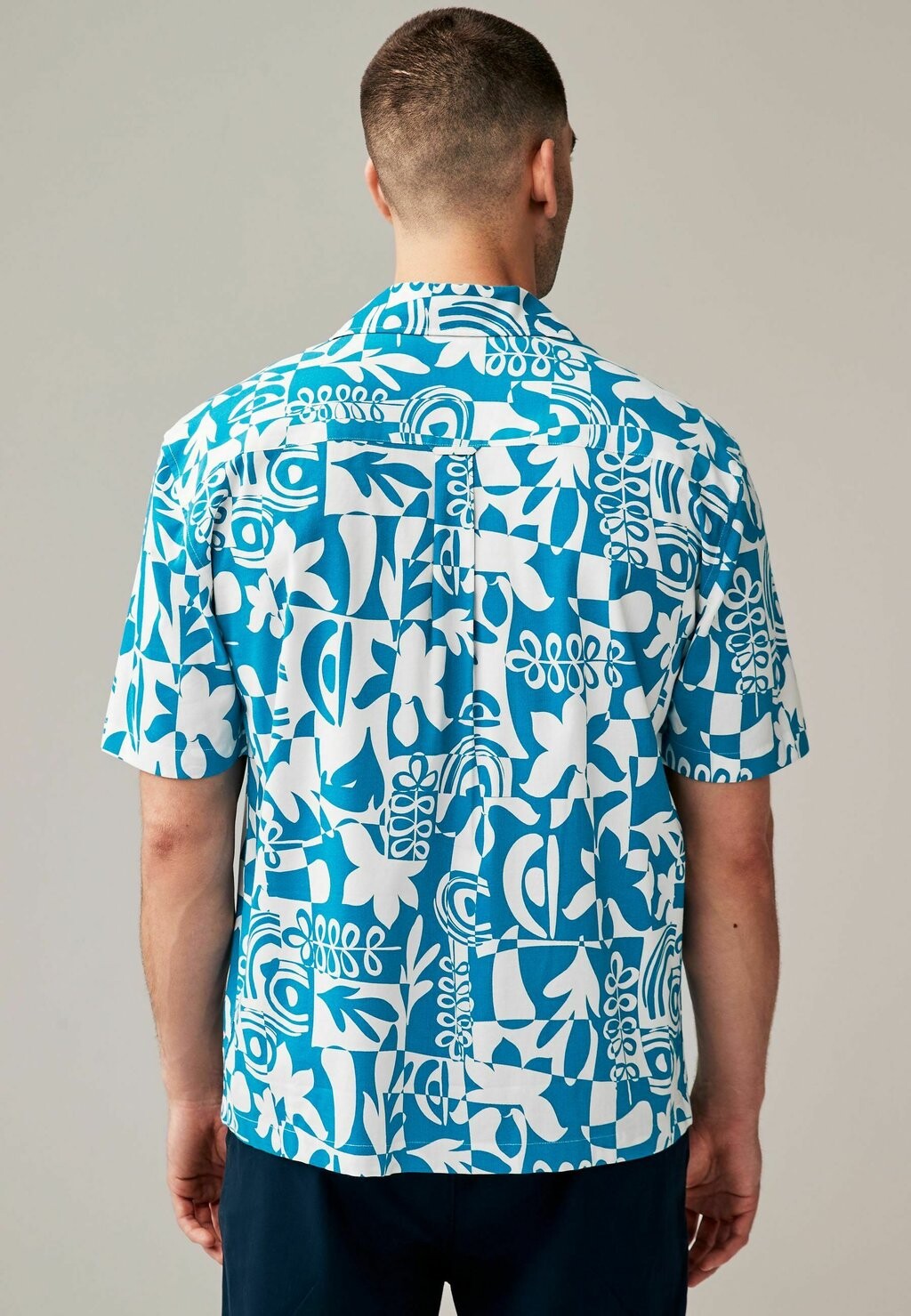 

REGULAR FIT Short Sleeve With Cuban Collar Next, Рубашка синий