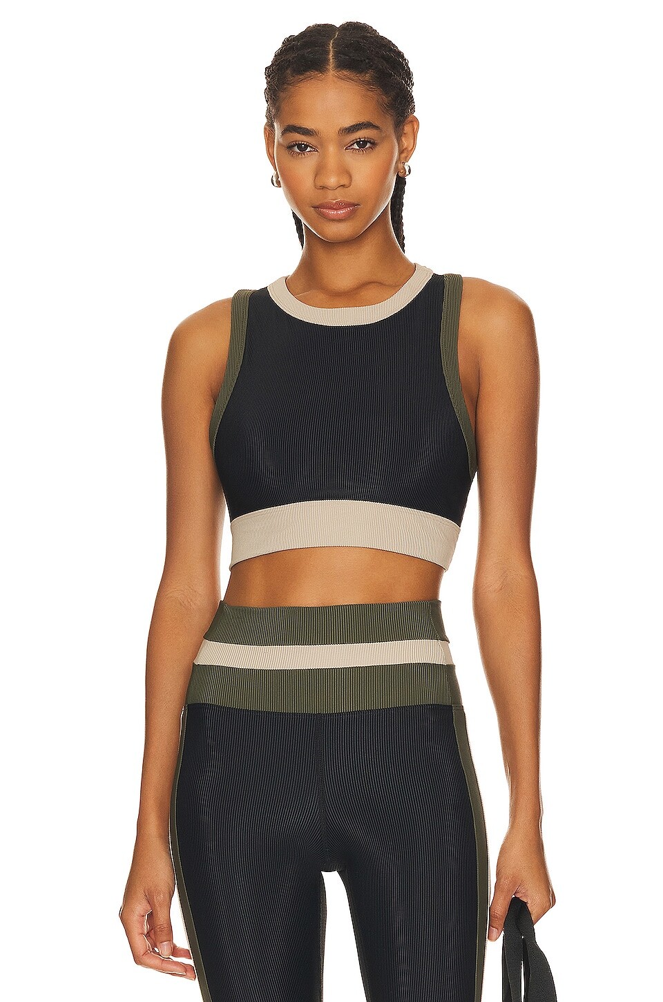 Топ BEACH RIOT Gwen, цвет Military Olive Colorblock