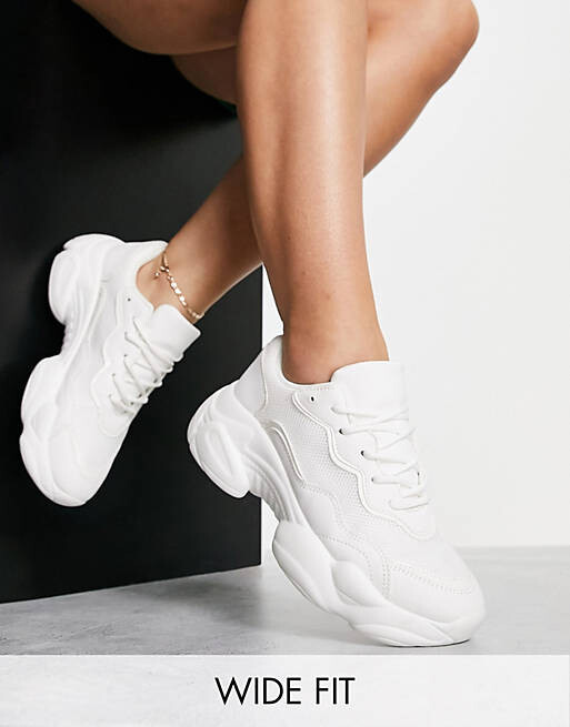 

Белые массивные кроссовки ASOS DESIGN Wide Fit Divine