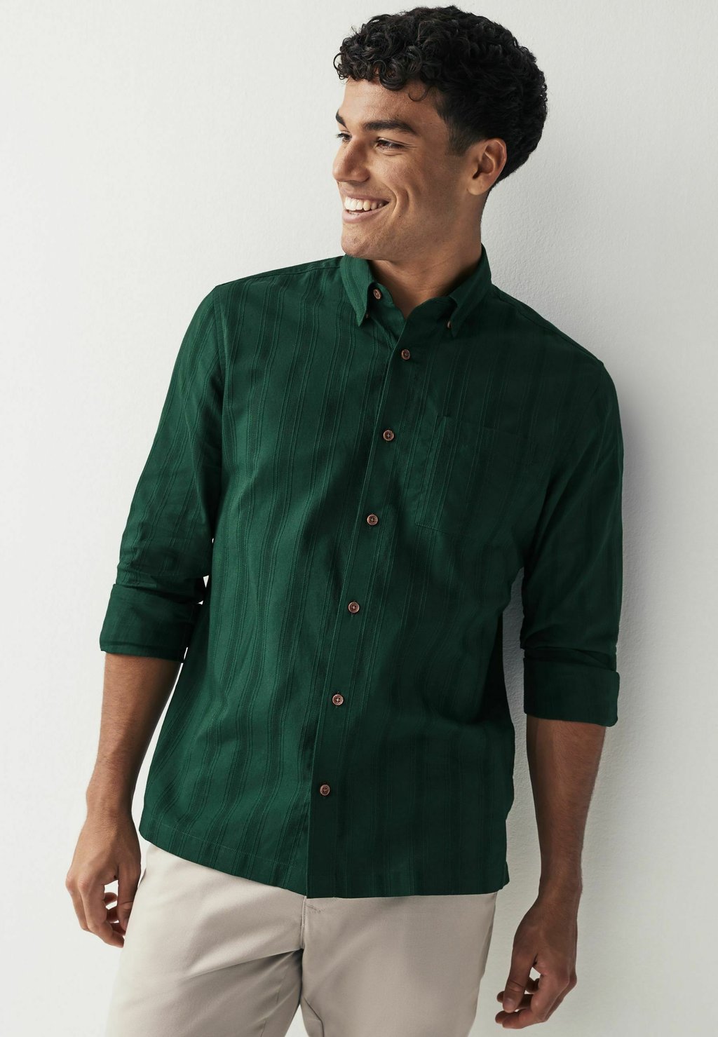 Рубашка Textured Regular Fit Next, зеленый