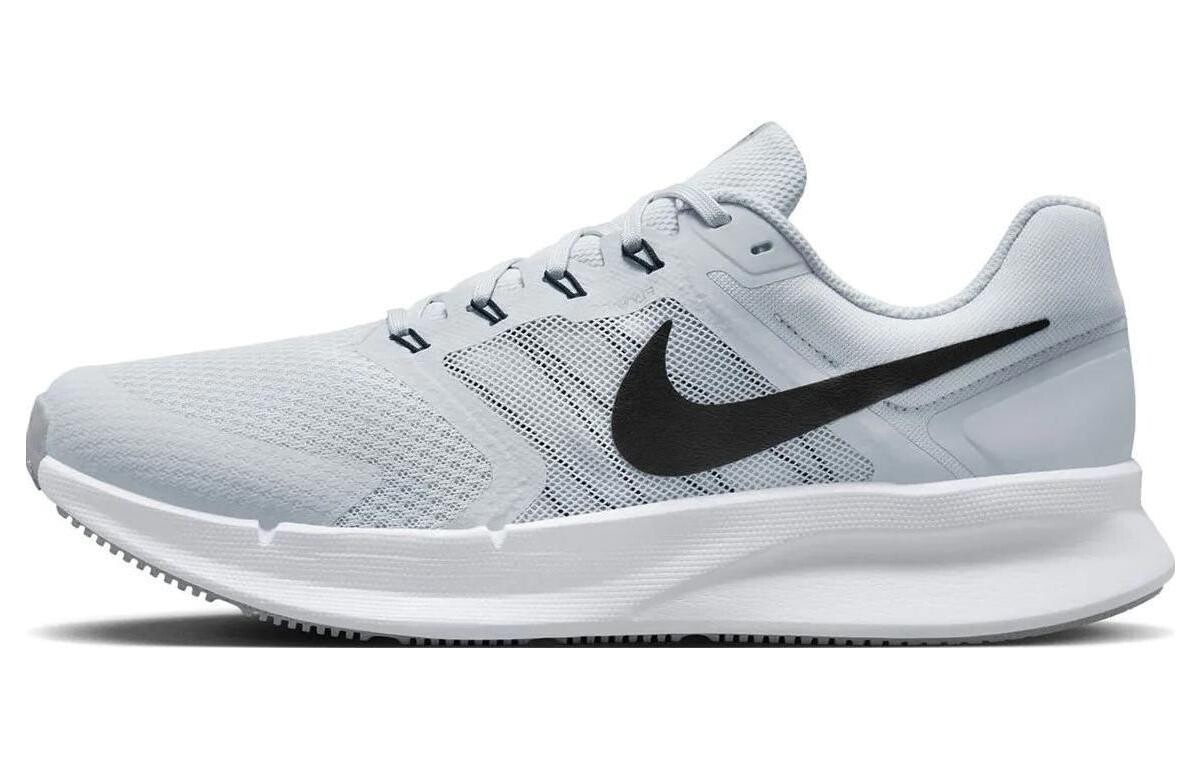 

Мужские кроссовки Nike Run Swift 3