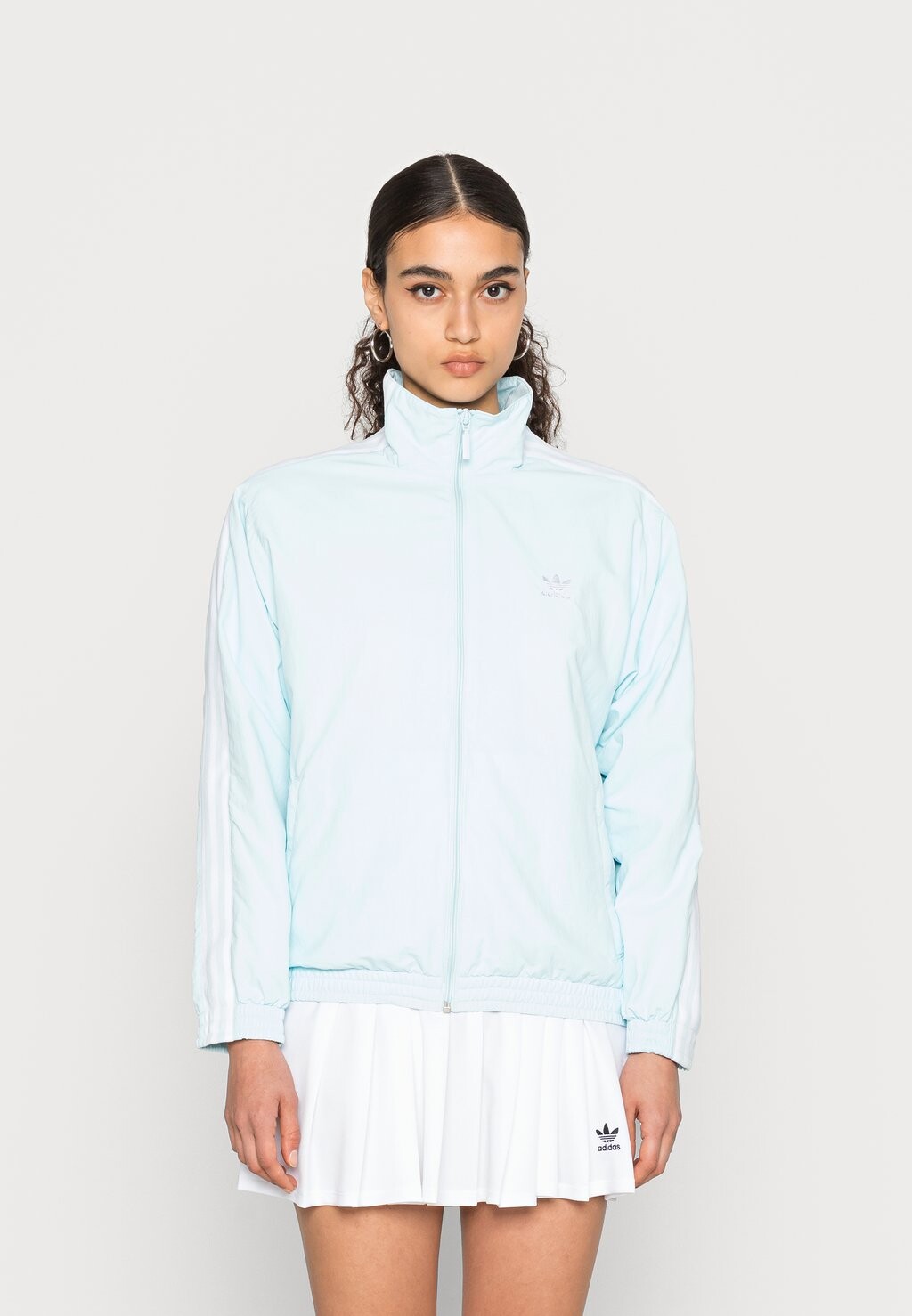 

Легкая куртка adidas Originals, Серый