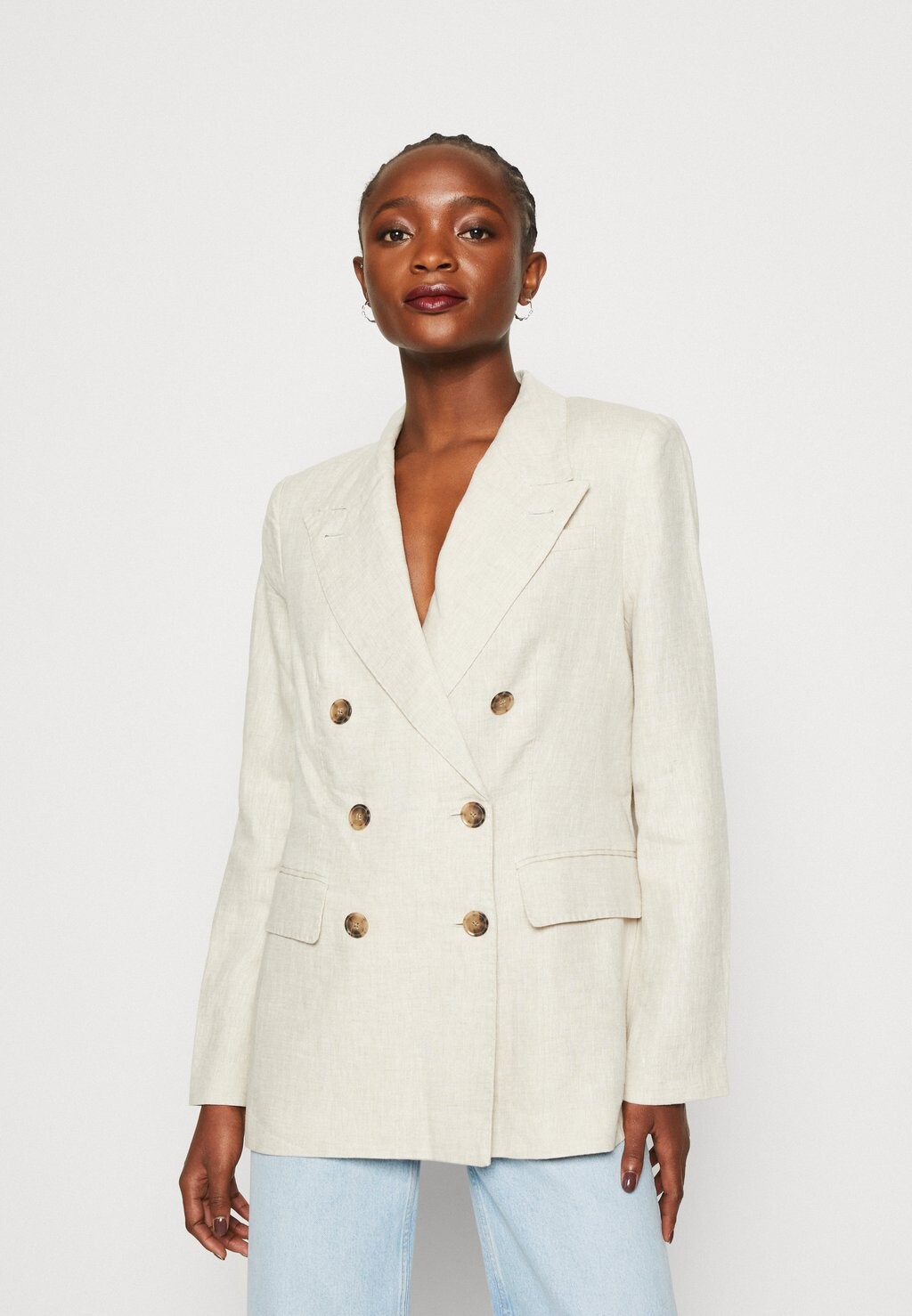 

Короткое пальто Banana Republic