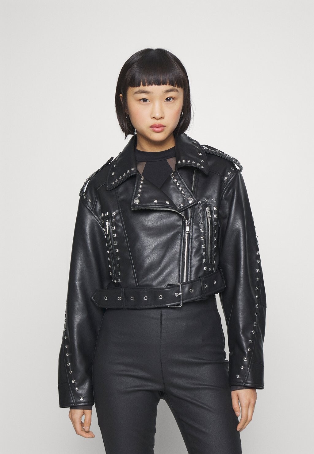 

Куртка из синтетической кожи ONLY Petite ONLSIA STUD BIKER, черный