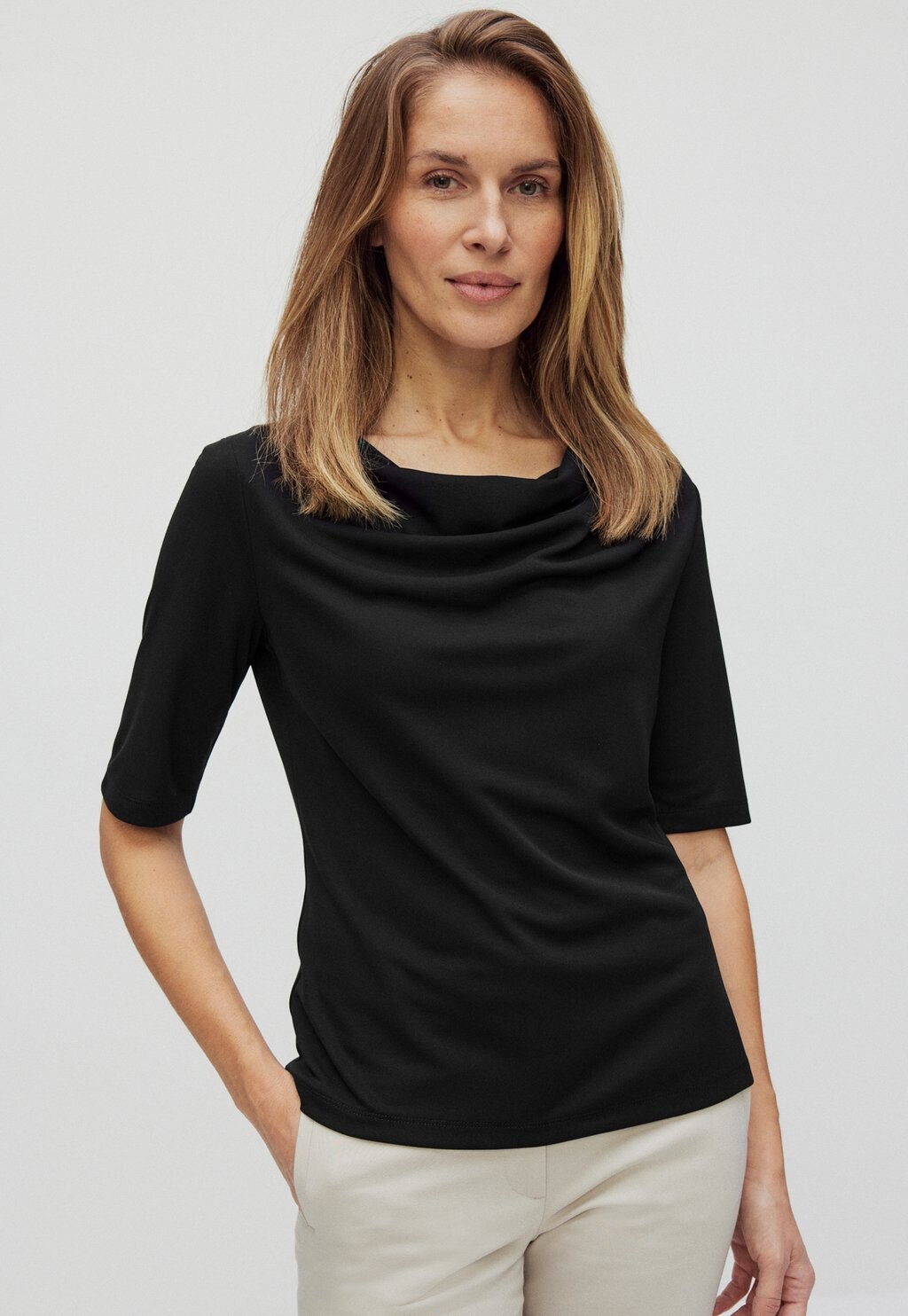 

Базовая футболка ISABELLE JERSEY DRAPED NECK STOCKH LM, цвет black