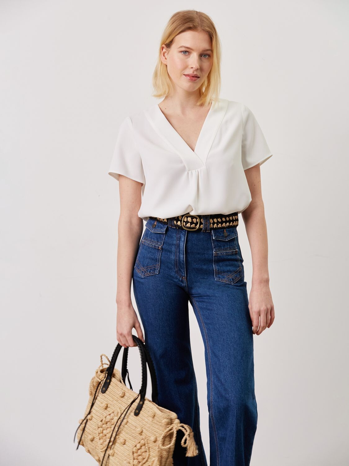 

Gerard Darel Блуза Clelya с V-образным вырезом, экрю