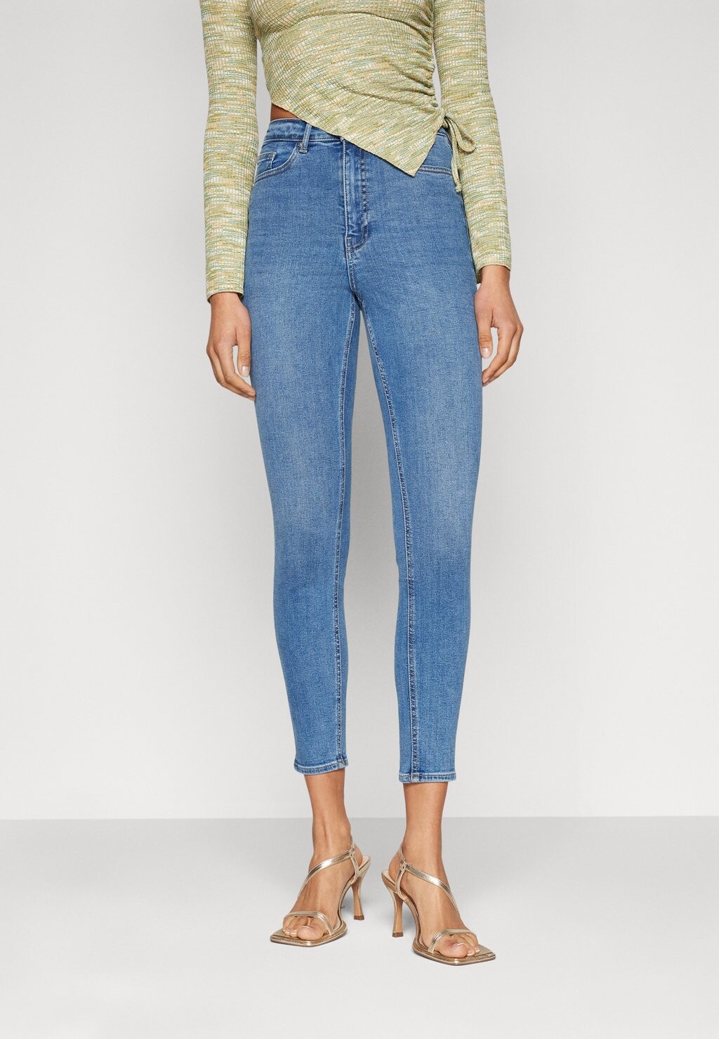 

Джинсы Skinny Fit Vmsandra Skinny Vero Moda, цвет medium blue denim