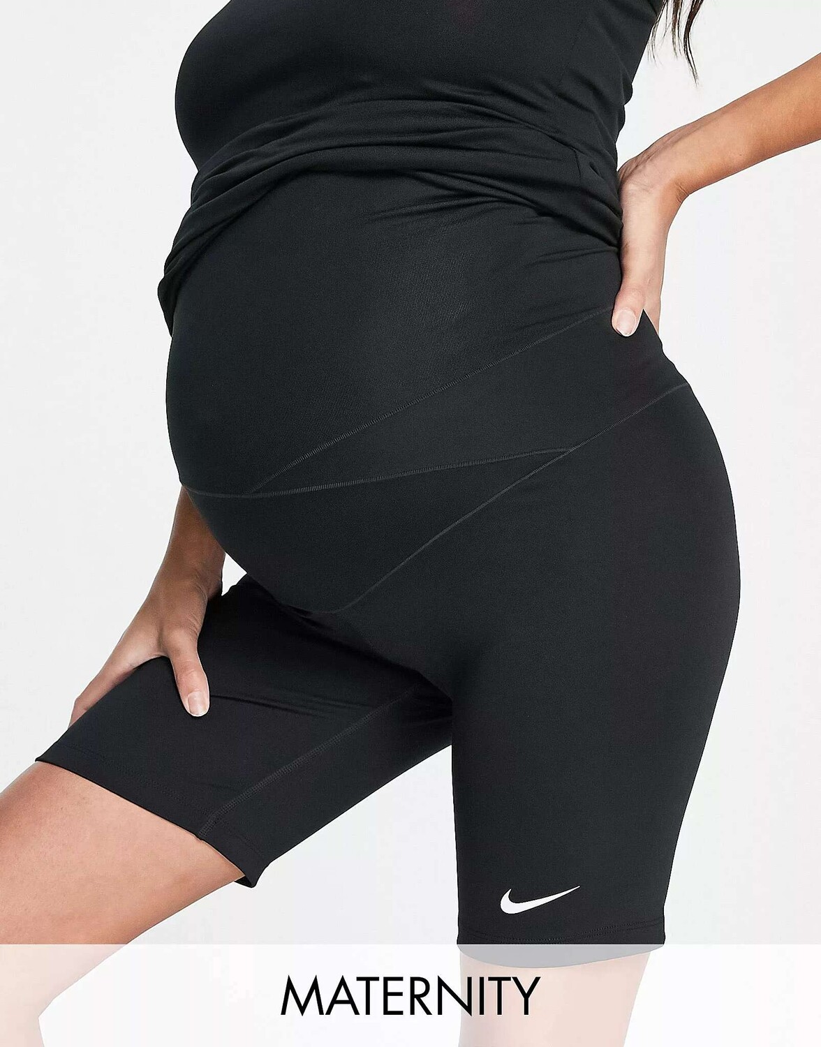 

Черные шорты Nike Maternity One Dri-Fit Nike