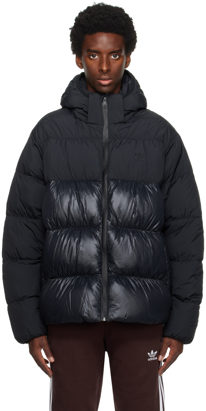 

Черный пуховик adidas Originals Adicolor Regen