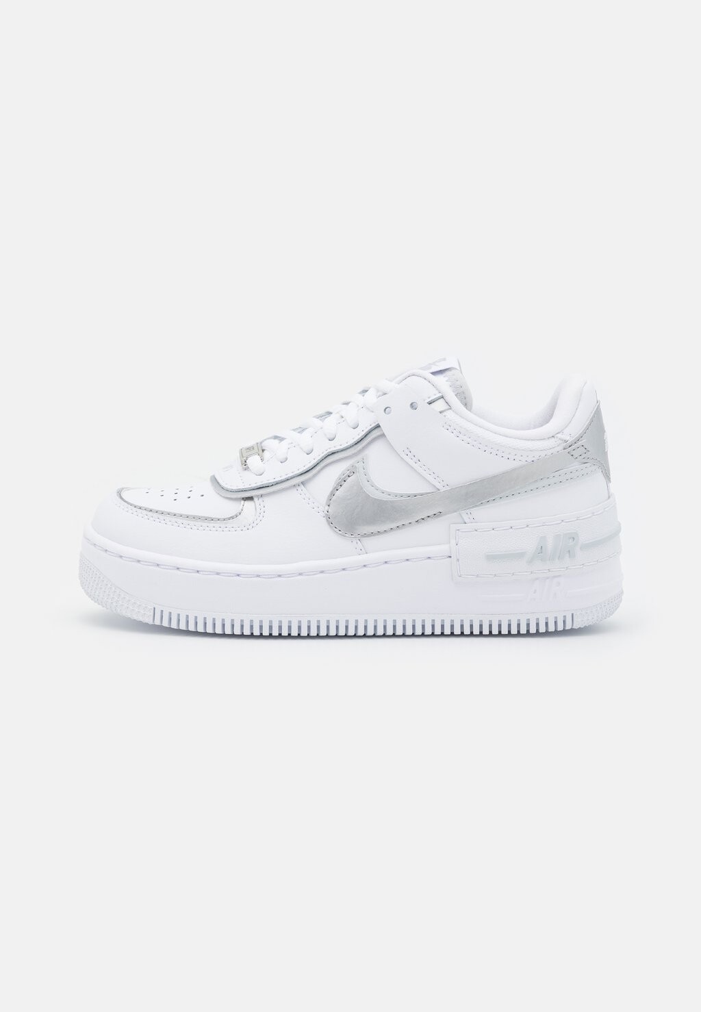 

Кроссовки Nike