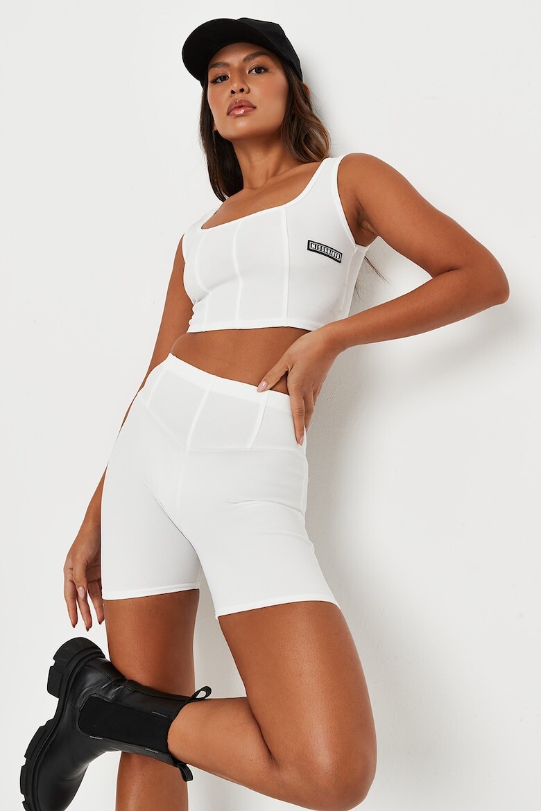 

Укороченный топ с контрастным логотипом Missguided, белый