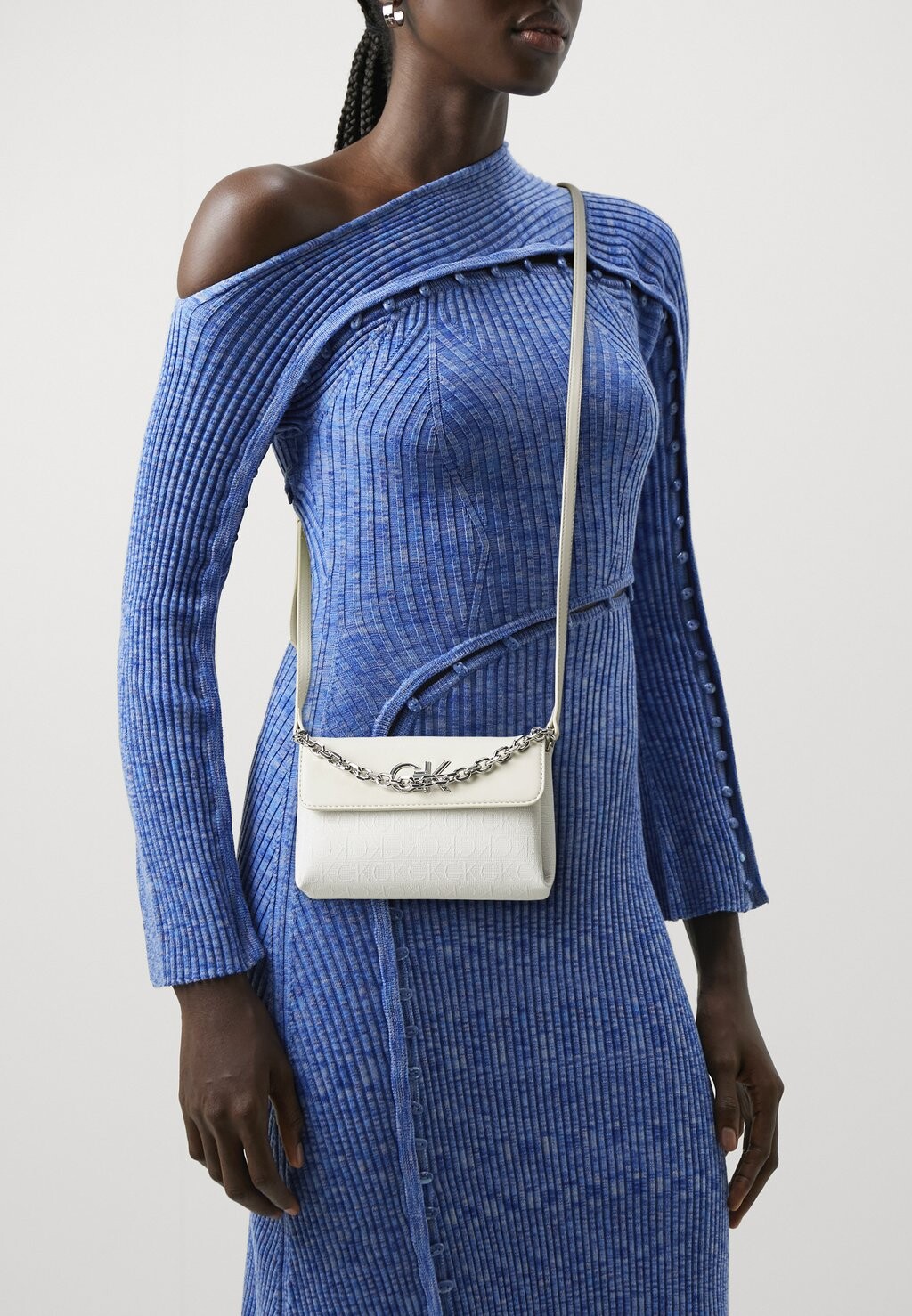 

Сумочка RE LOCK MINI CROSSBODY BAG Calvin Klein, цвет ecru