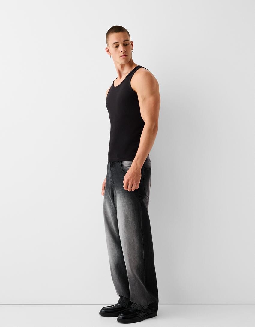 

Мешковатые джинсы Bershka, черный