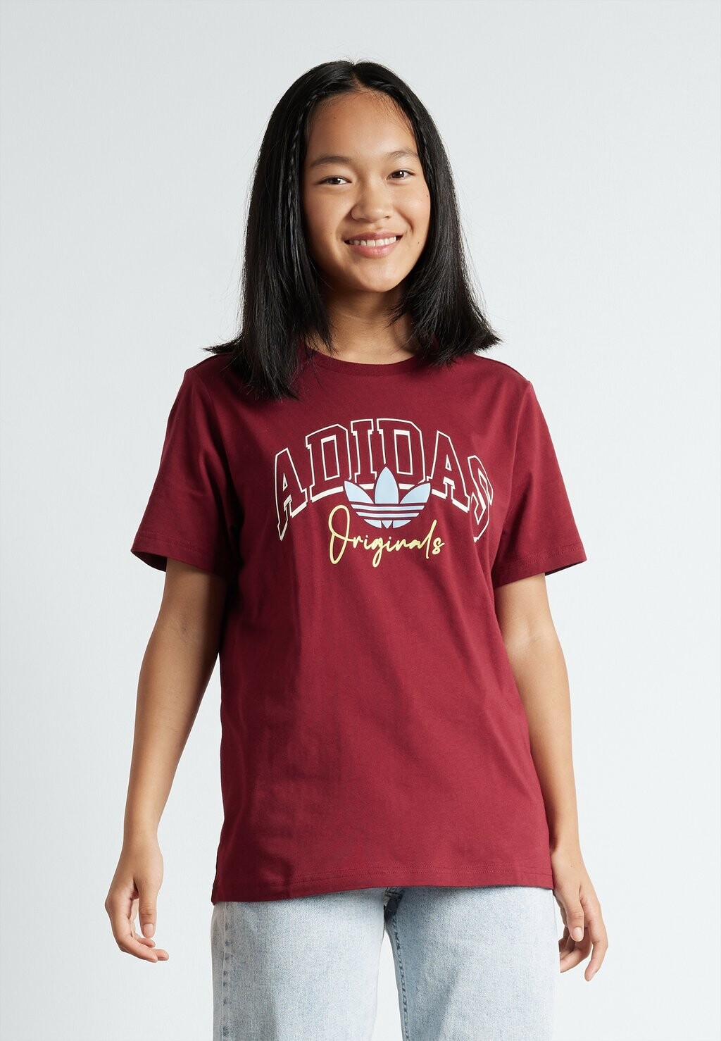

Футболка с принтом Collegiate Graphic adidas Originals, цвет collegiate burgundy