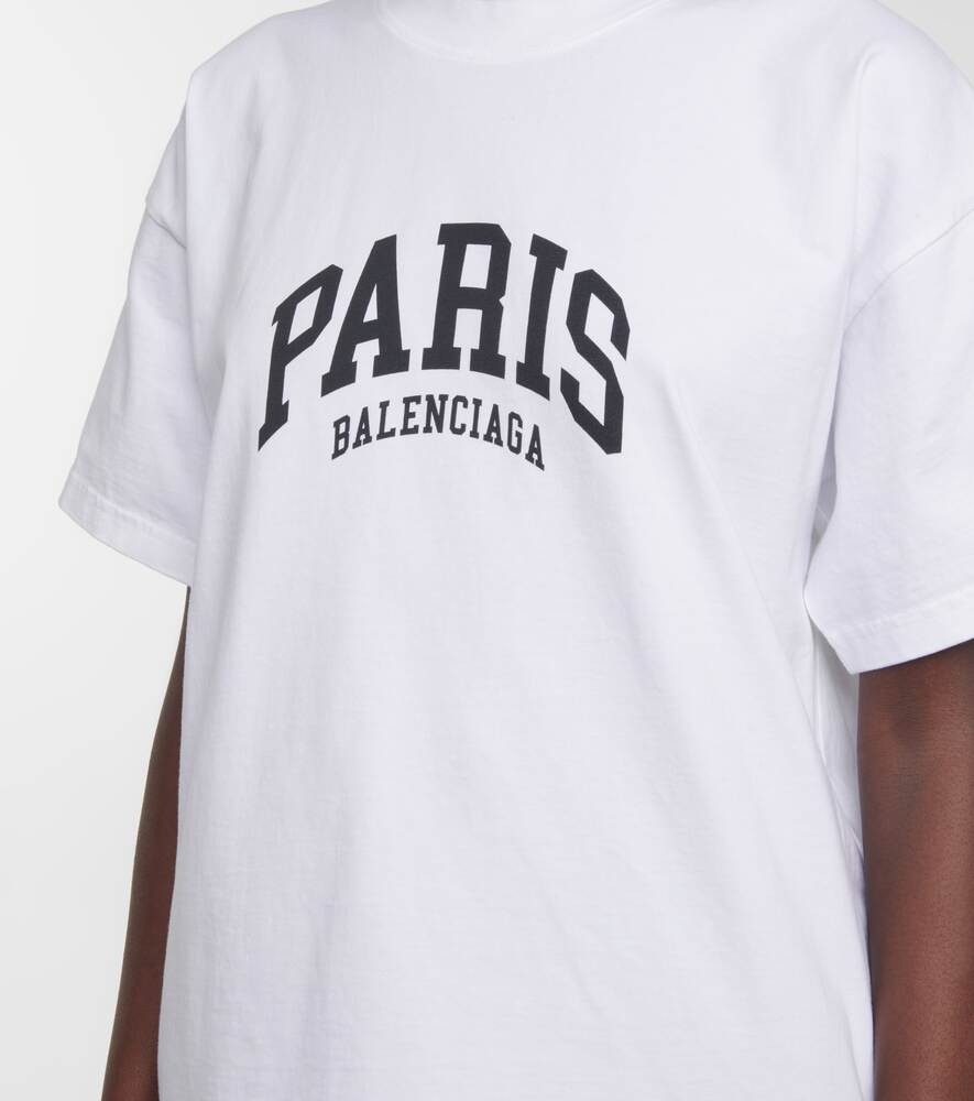 Balenciaga Paris футболка. Balenciaga Paris t Shirt. Футболка Баленсиага бежевая. Футболка Баленсиага со стразами.