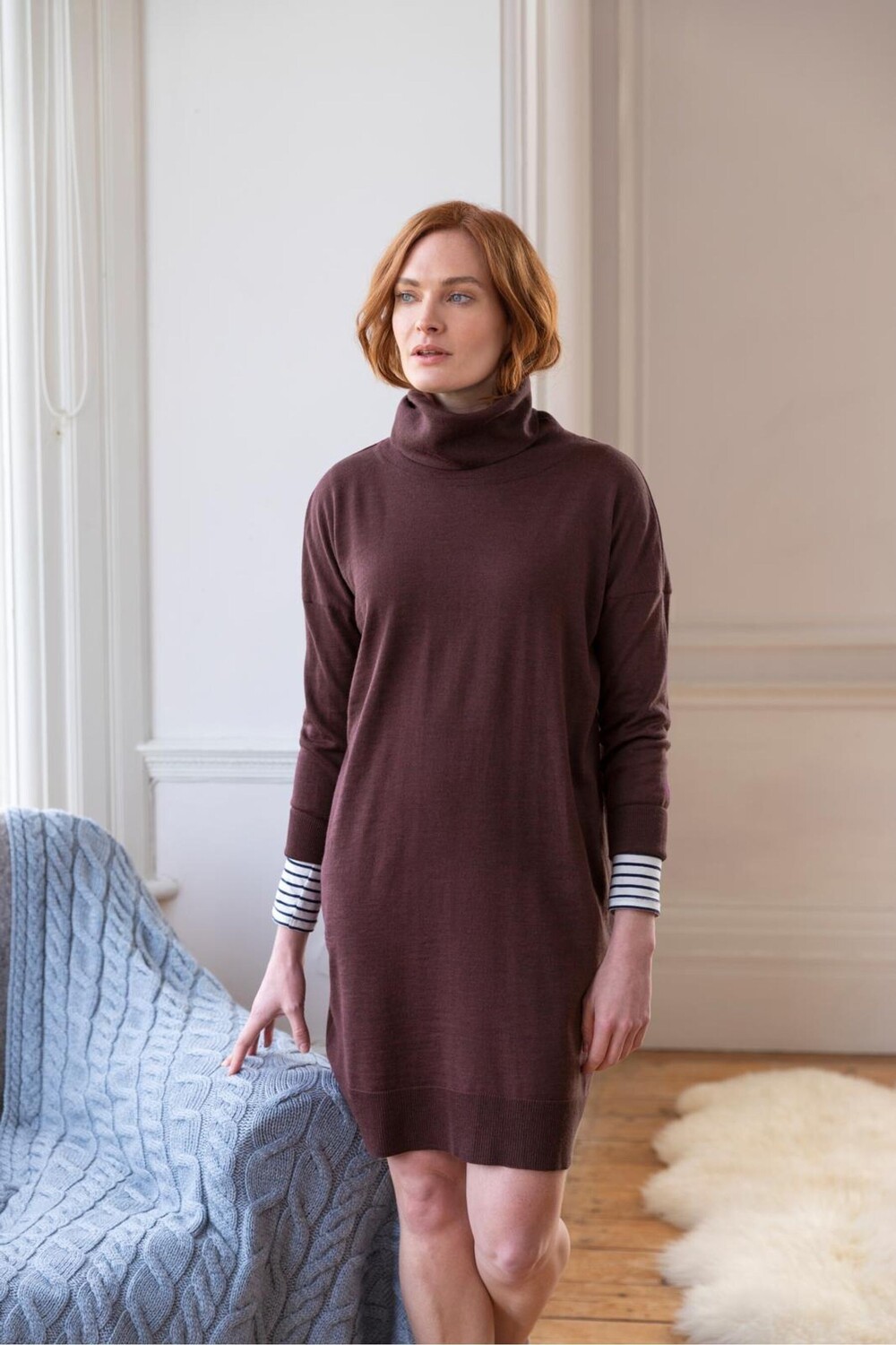 

Свободное платье-водолазка фиолетового цвета из нежной ткани Celtic & Co. , фиолетовый