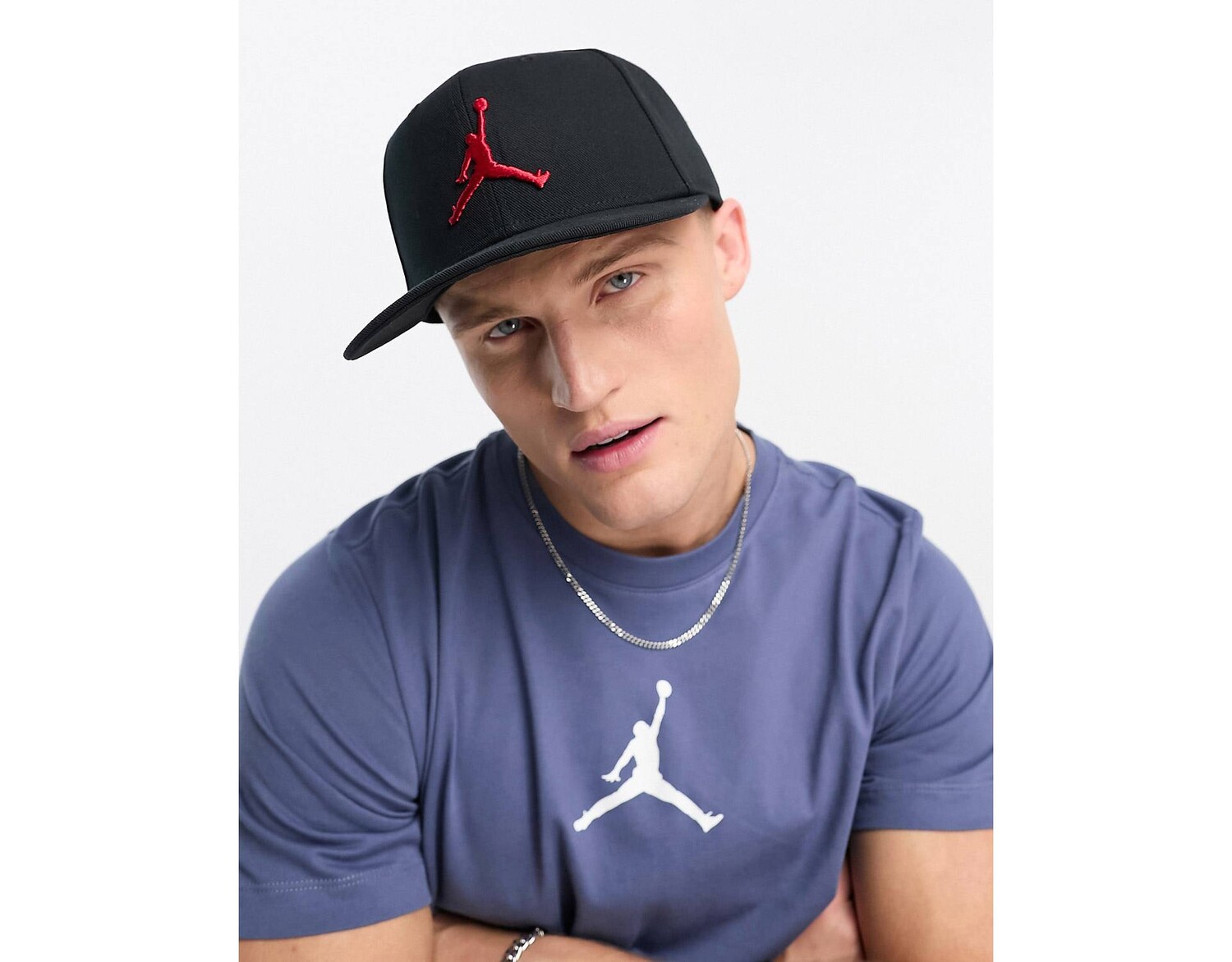 

Черная кепка с капюшоном Jordan Pro Jumpman