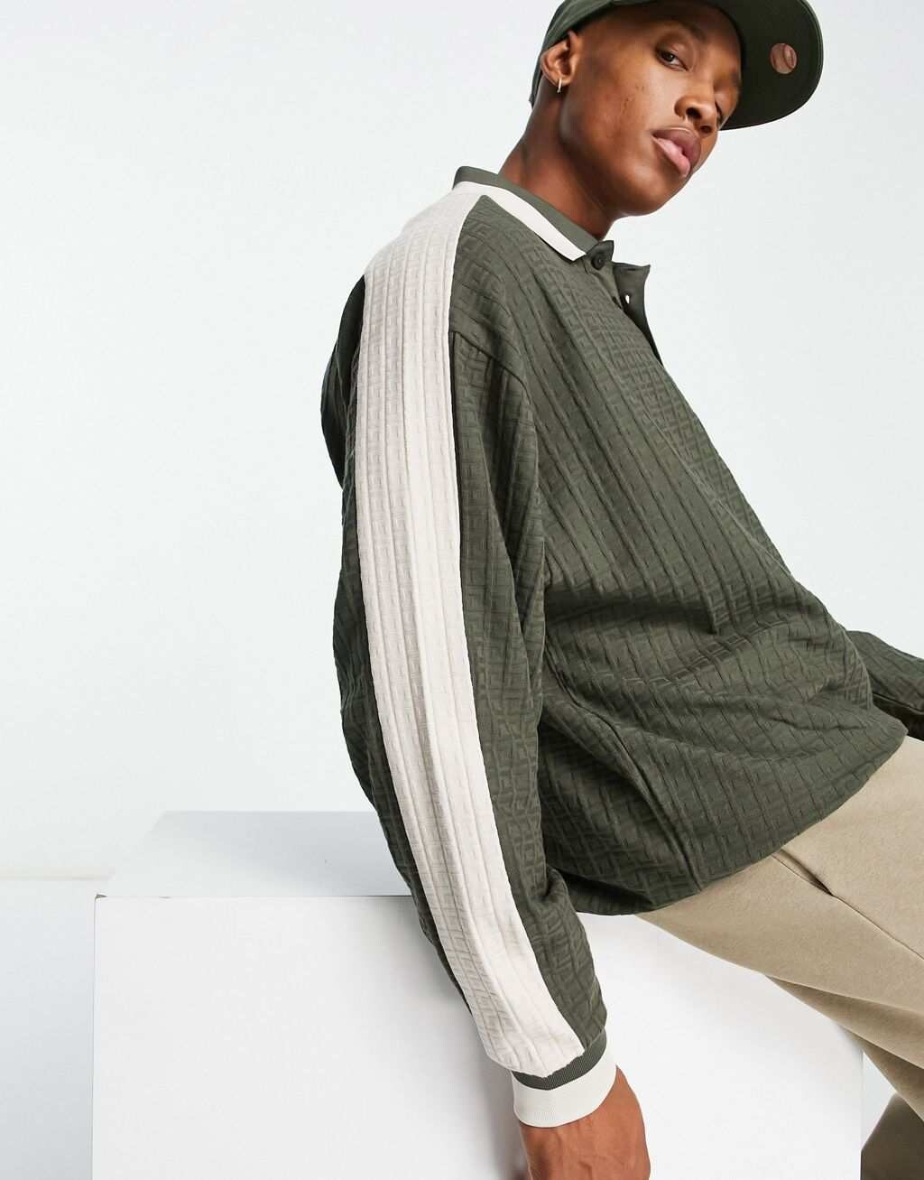 

Объемная толстовка-поло из зеленого жаккарда цвета хаки ASOS DESIGN, Зеленый