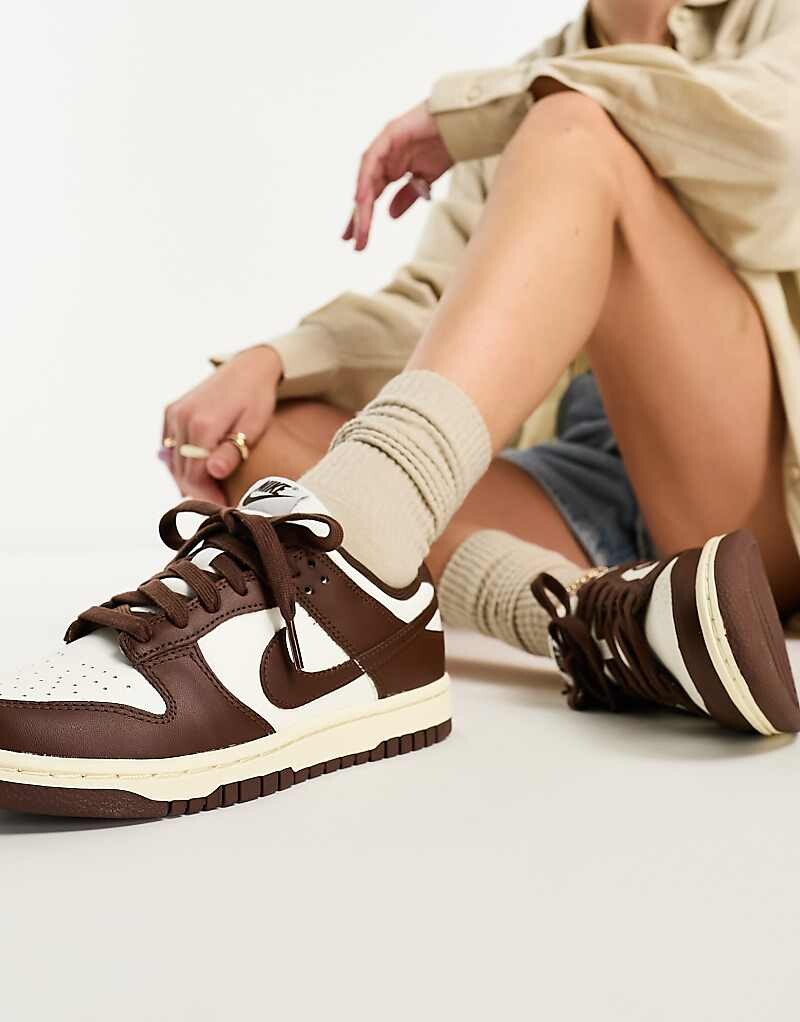 

Коричневые низкие кроссовки Nike Dunk