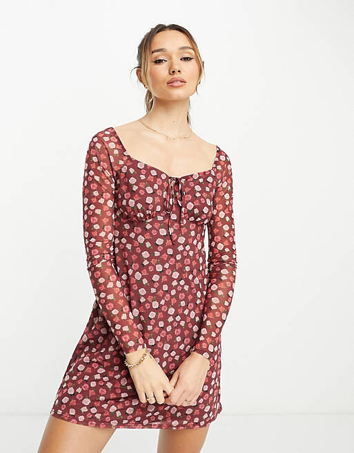 

Красное платье мини с длинными рукавами и цветочным принтом River Island, Красный
