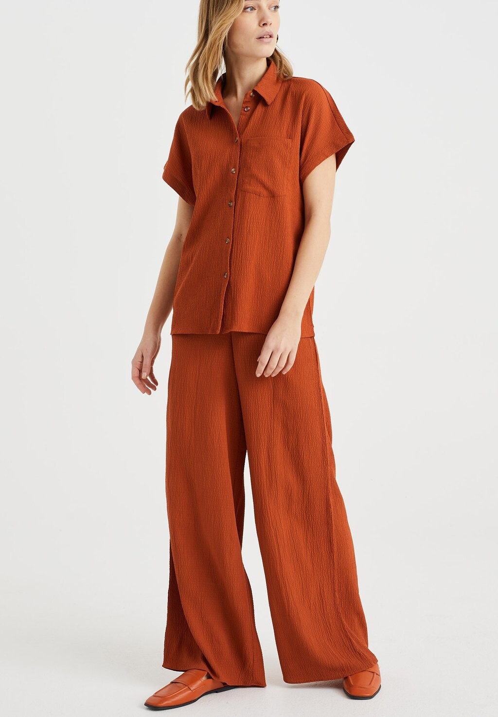 

Брюки WE Fashion