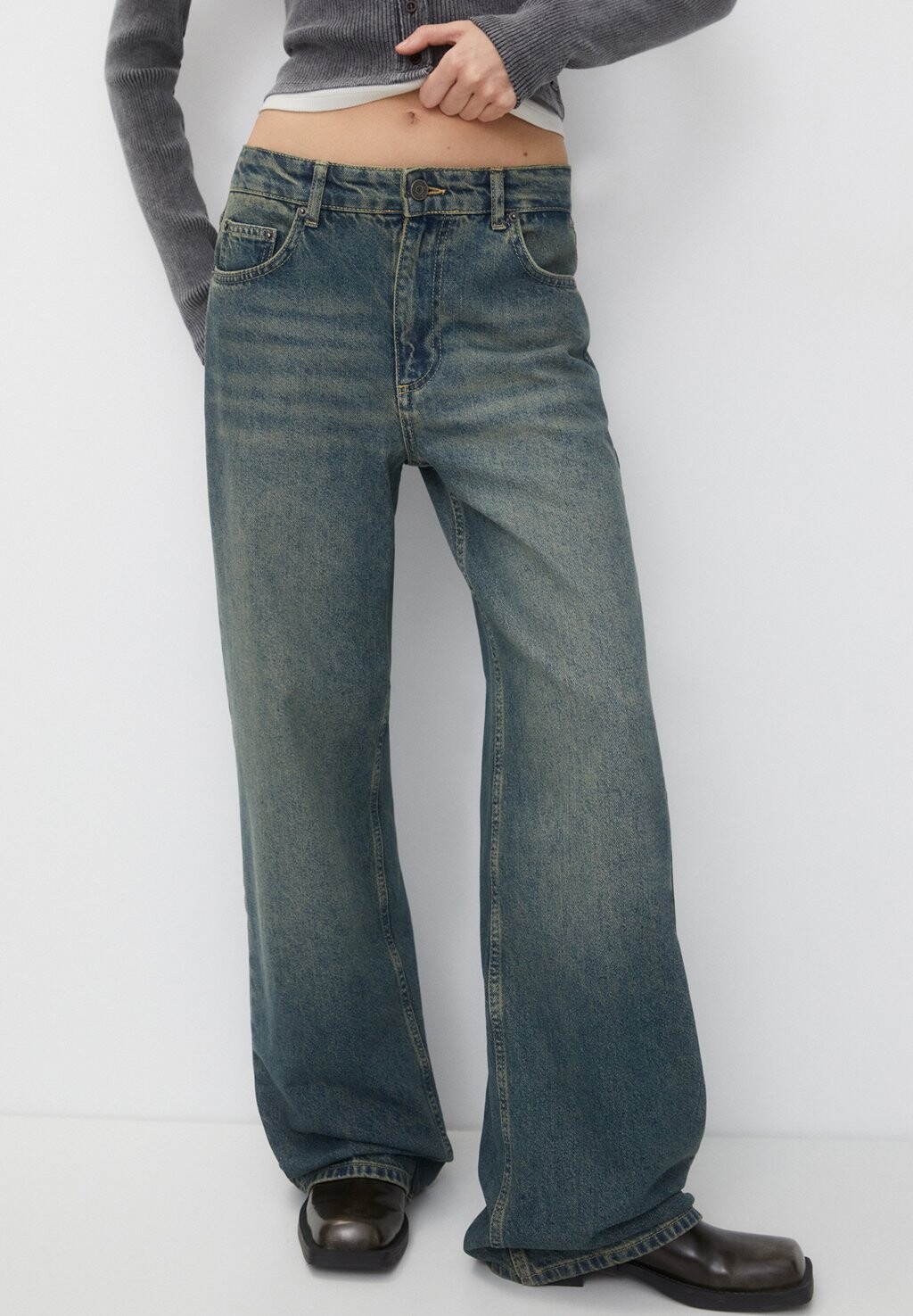 

Джинсы-сигареты Washed PULL&BEAR, цвет blue denim