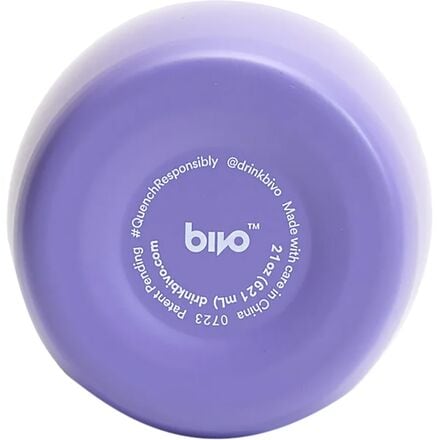 цена Неизолированная бутылка Bivo One на 21 унцию Bivo, фиолетовый
