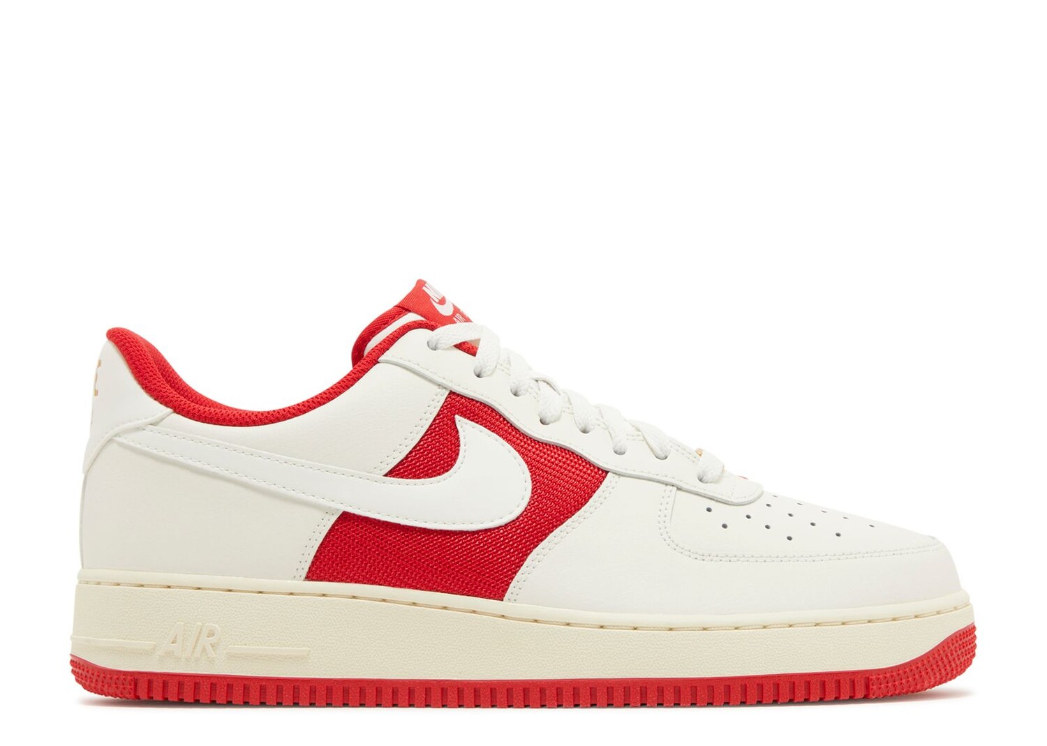 

Кроссовки Nike Air Force 1 '07 'Athletic Department - University Red', красный