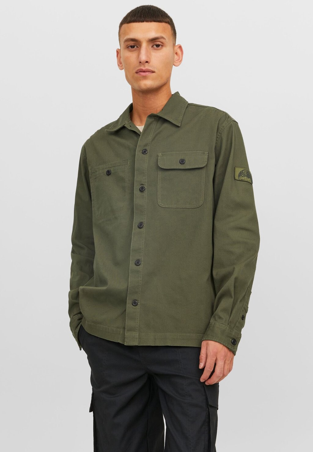 

Куртка Jack & Jones JCOCLASSIC BEN OVERSHIRT, цвет olive night