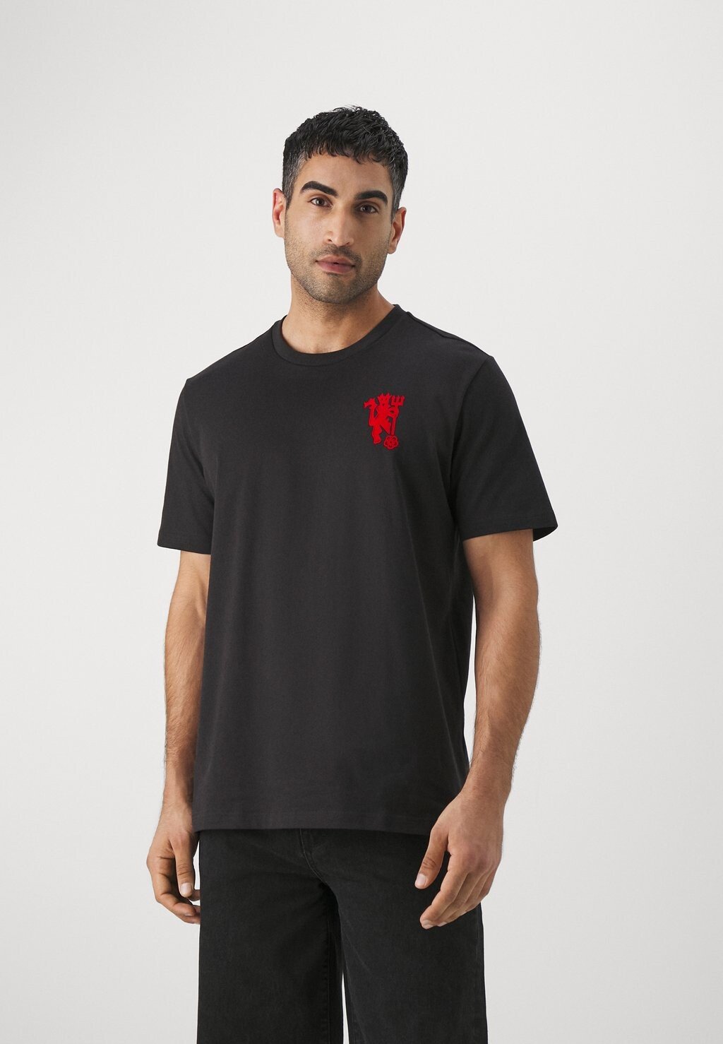 

Team Manchester United Tee Adidas, черный