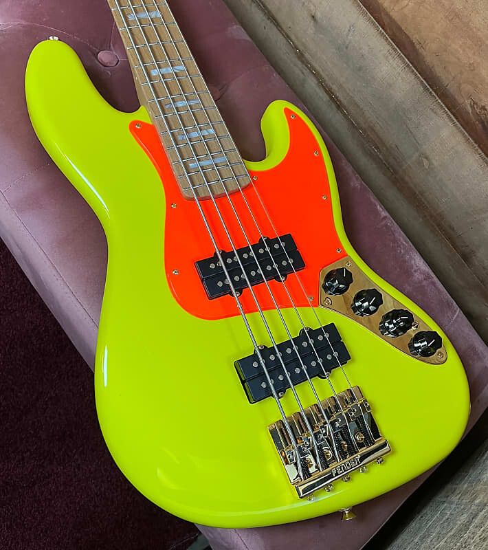 

Басс гитара Fender MonoNeon Jazz Bass V - Fluorescent Yellow